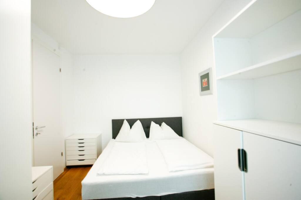 Top Central Apartment On Karlsplatz Wien Ngoại thất bức ảnh