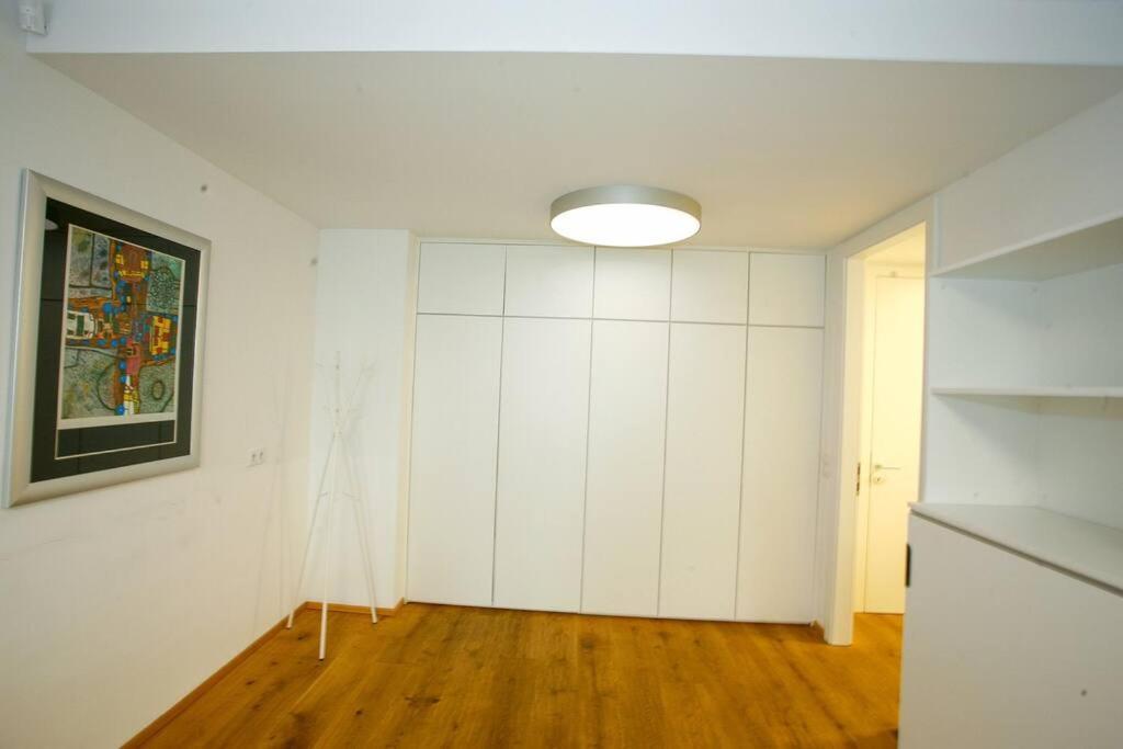 Top Central Apartment On Karlsplatz Wien Ngoại thất bức ảnh